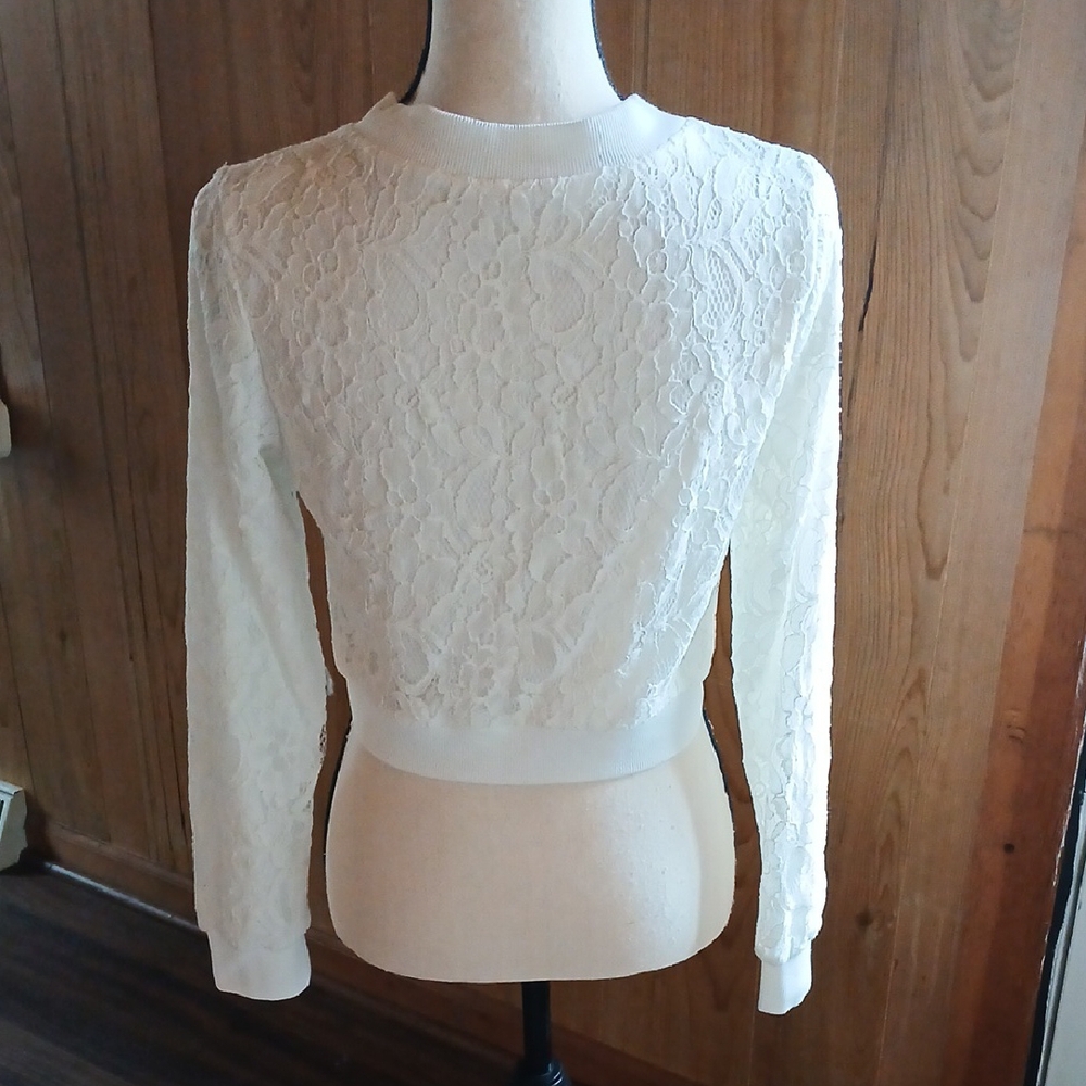 SHEIN White Long Sleeve Bib Collar Crop Blouse - Picture 4 of 8